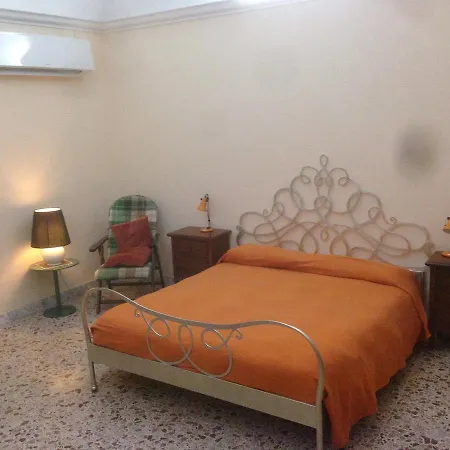 Dimora Ducale Gia Cavour Bed & Breakfast Torre Maggiore